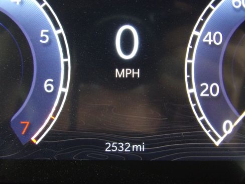 Used 2025 Jeep Grand Cherokee L Limited image 32