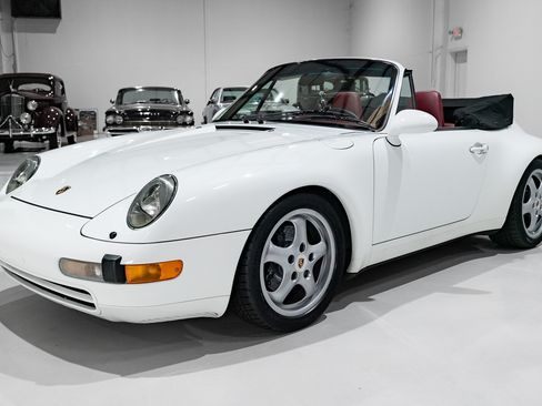 Used 1995 Porsche 911 Carrera image 3