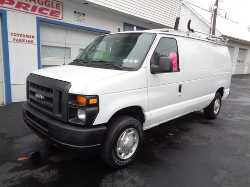 Used 2013 Ford E-150 and Econoline 150 image 1
