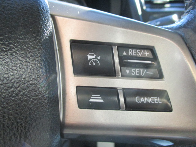 Used 2015 Subaru Forester 2.5i Limited AWD/4WD image 34