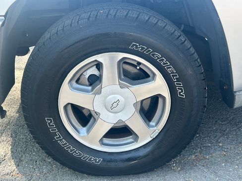 Used 2004 Chevrolet TrailBlazer LS image 27