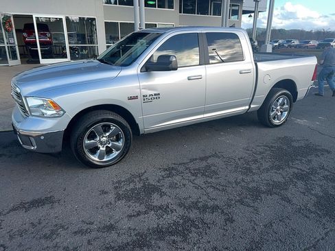 Used 2019 RAM 1500 Big Horn image 2