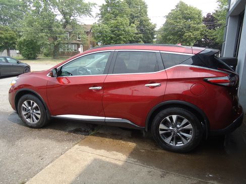 Used 2016 Nissan Murano AWD SV image 6