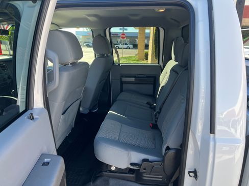 Used 2012 Ford F250 XLT image 8