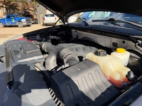 Used 2017 Ford Expedition EL XL image 31