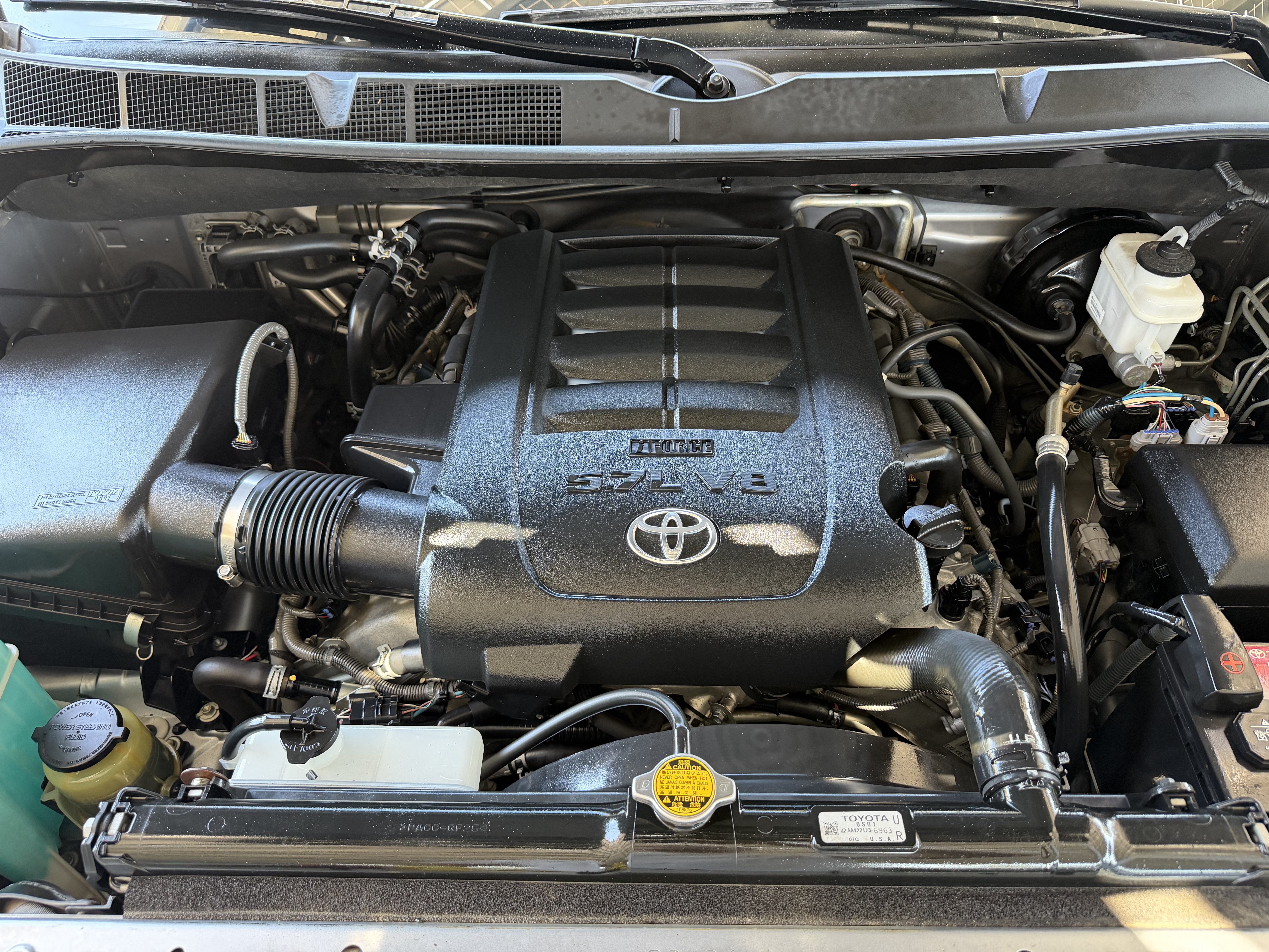 Used 2013 Toyota Sequoia Platinum AWD/4WD image 40