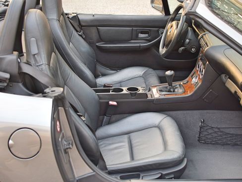 Used 2002 BMW Z3 3.0i image 37