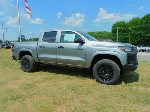 New 2026 Chevrolet Colorado W/T RWD image 8