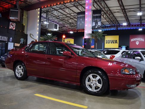 Used 2005 Chevrolet Impala LS FWD image 13