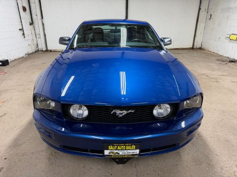 Used 2006 Ford Mustang GT Premium RWD image 54