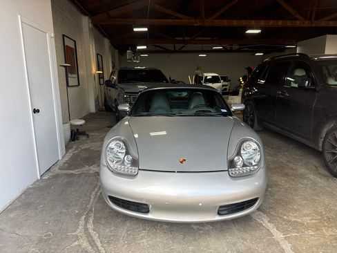 Used 2001 Porsche Boxster Spyder RWD image 7