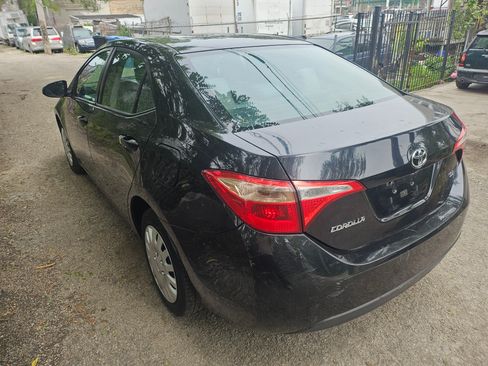 Used 2015 Toyota Corolla LE image 4