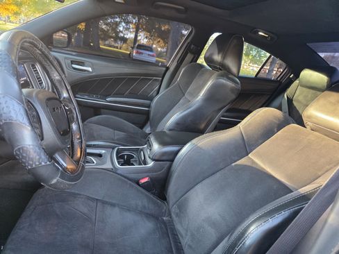 Used 2020 Dodge Charger R/T image 8