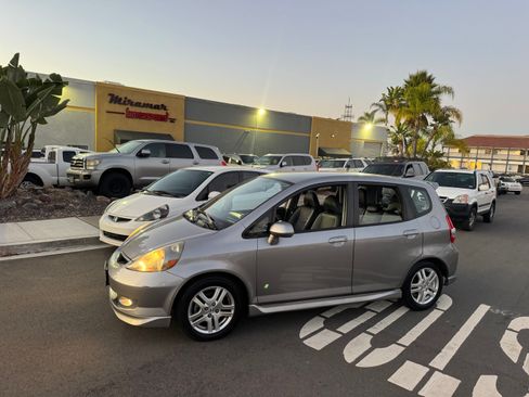 Used 2008 Honda Fit Sport image 14