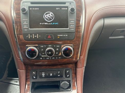 Used 2013 Buick Enclave Leather image 23