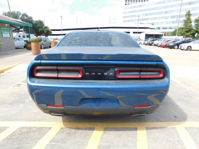 Used 2020 Dodge Challenger GT RWD image 7