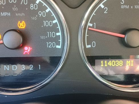 Used 2008 Chevrolet Uplander LS image 10