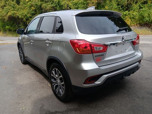 Used 2018 Mitsubishi Outlander Sport SE image 10