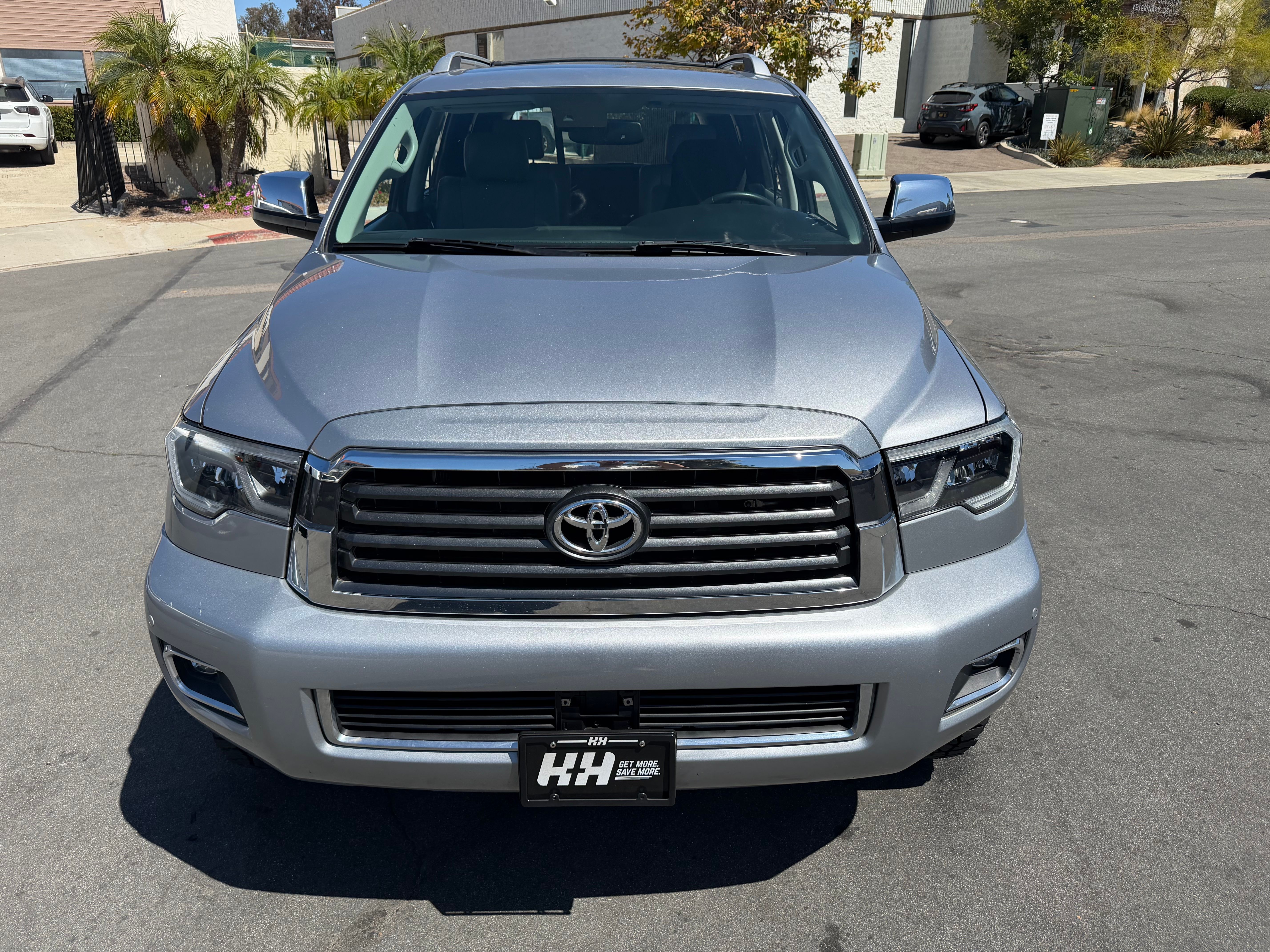 Used 2018 Toyota Sequoia Limited AWD/4WD image 11