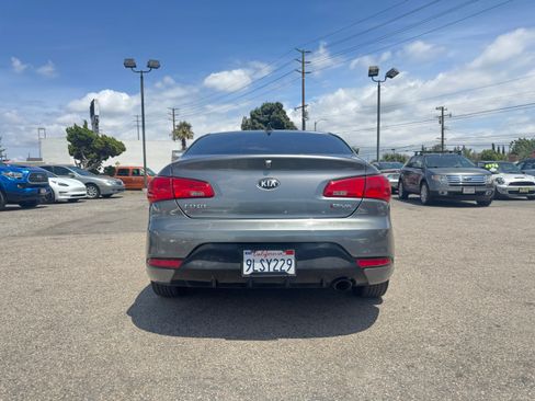 Used 2016 Kia Forte Koup EX FWD image 7