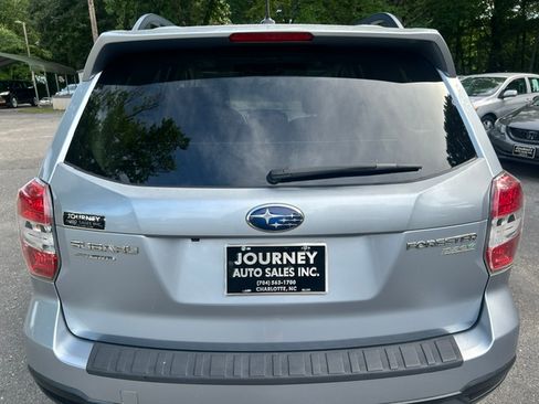 Used 2015 Subaru Forester 2.5i Limited AWD/4WD image 4