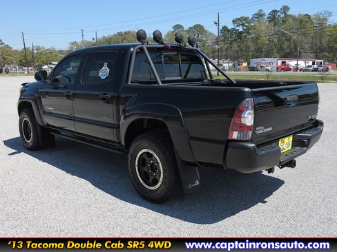 Used 2013 Toyota Tacoma 4x4 Double Cab TRD Off Road image 4