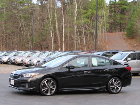 Used 2022 Subaru Impreza 2.0i Sport image 3