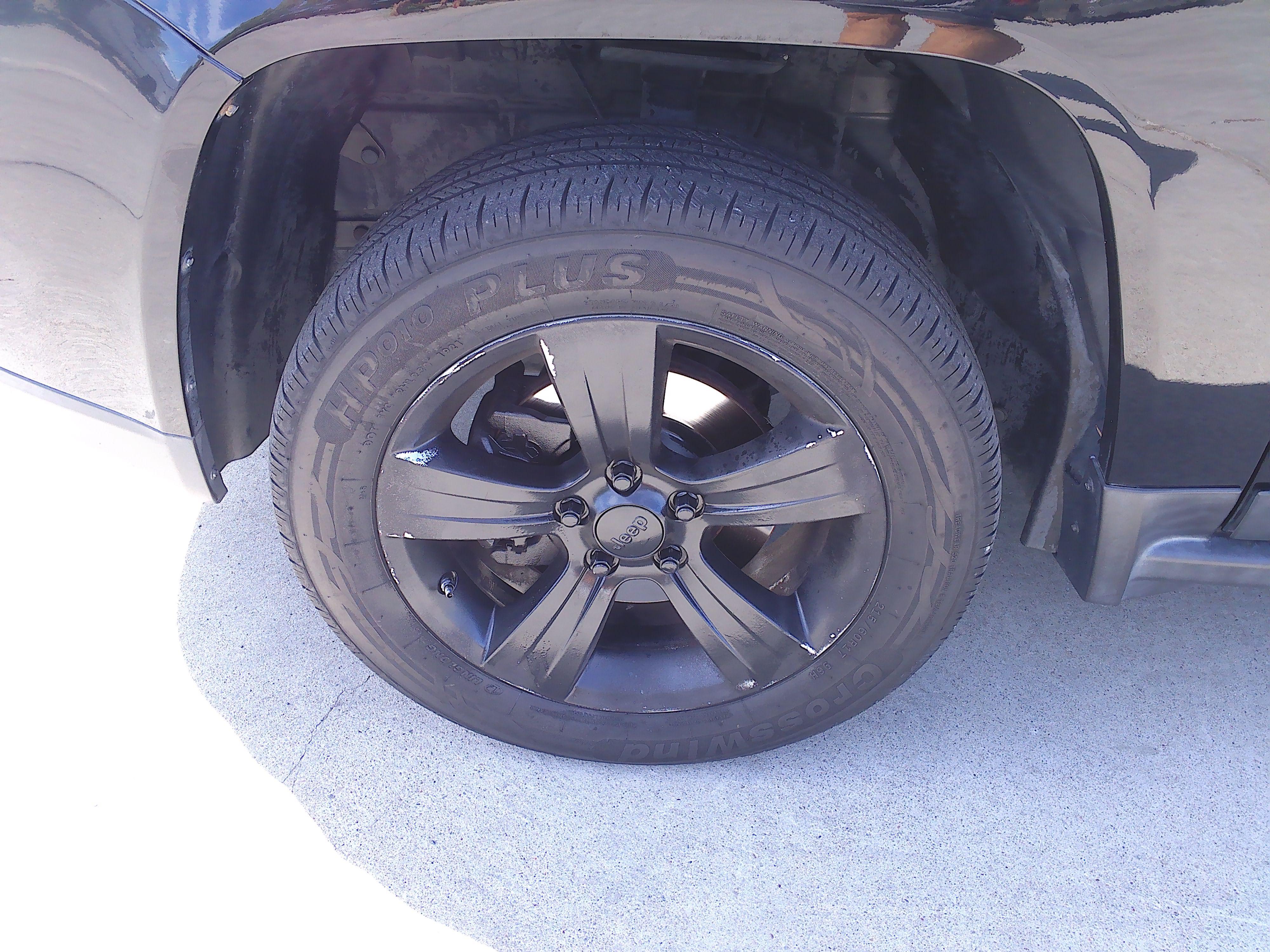 Used 2012 Jeep Compass Sport FWD image 30