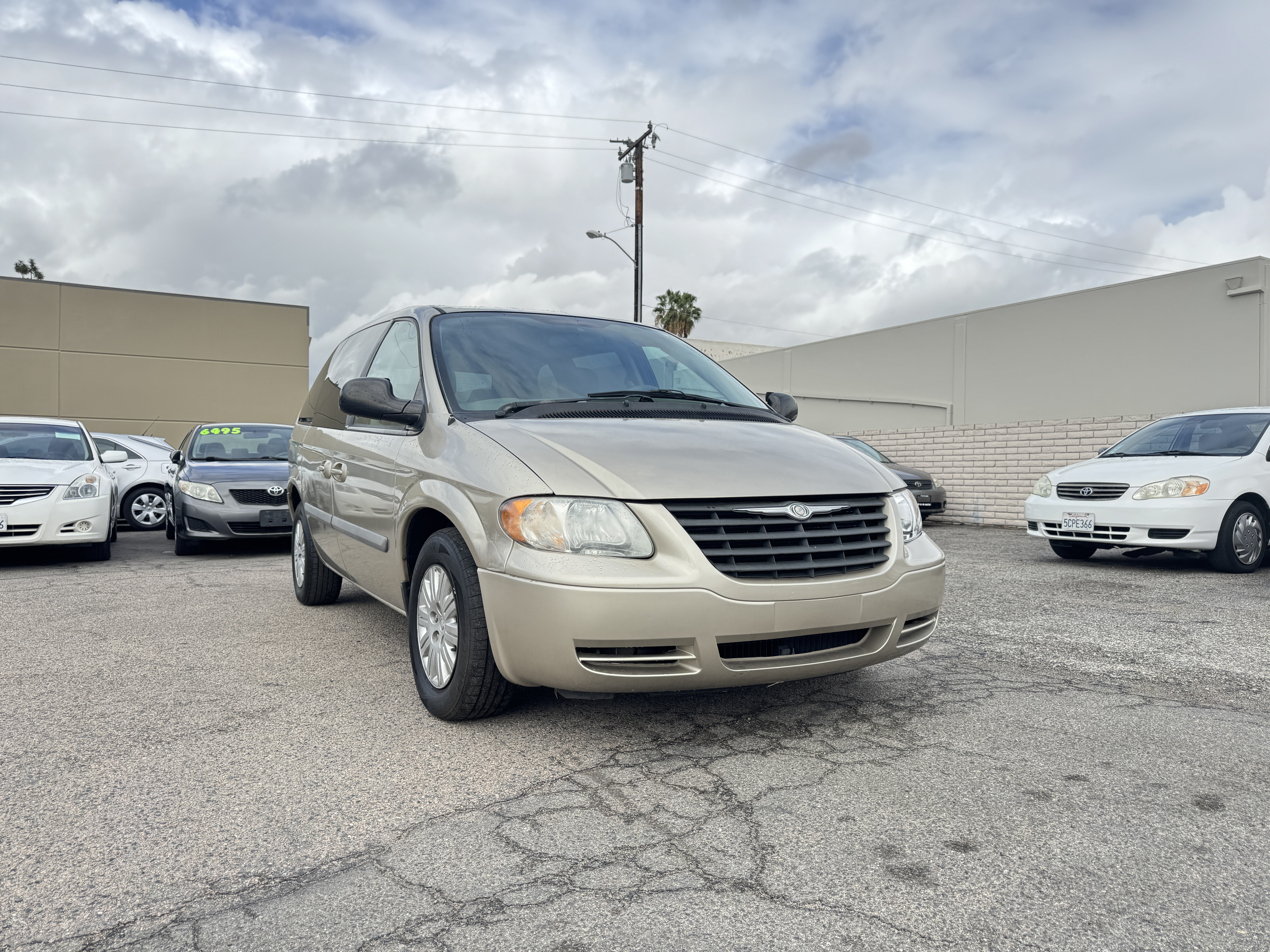 Used 2006 Chrysler Town & Country UNAVAIL FWD image 13