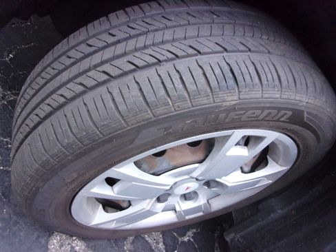 Used 2009 Pontiac Vibe image 13