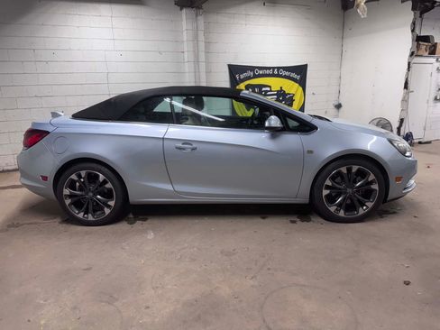 Used 2016 Buick Cascada Premium image 43