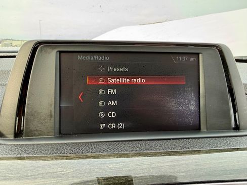 Used 2018 BMW 330i xDrive image 28