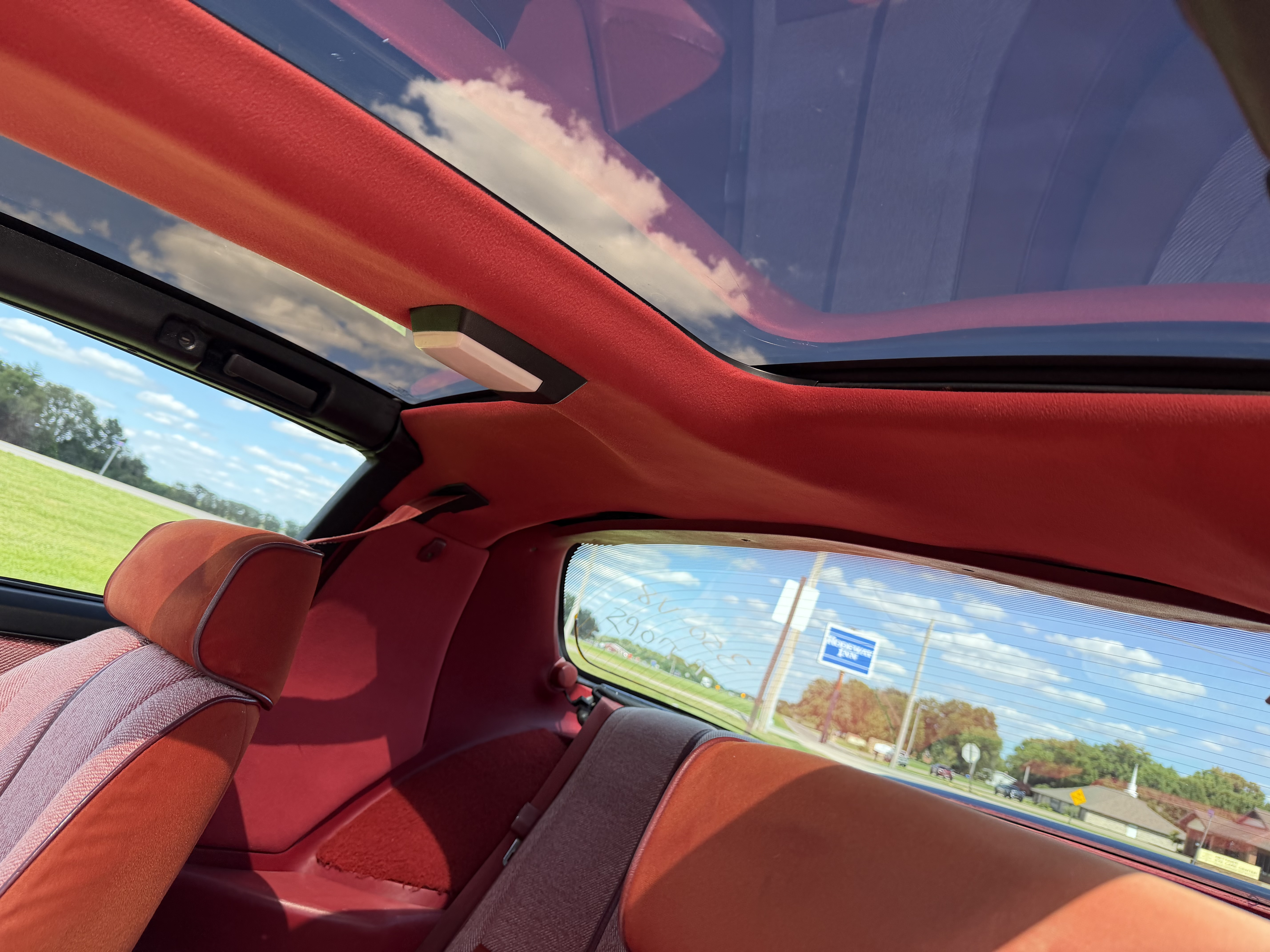 Used 1989 Chevrolet Camaro IROC-Z RWD image 18