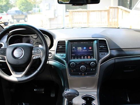 Used 2014 Jeep Grand Cherokee Limited image 13