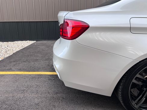 Used 2011 BMW M3 Coupe RWD image 9