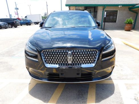 Used 2022 Lincoln Corsair FWD Reserve image 3