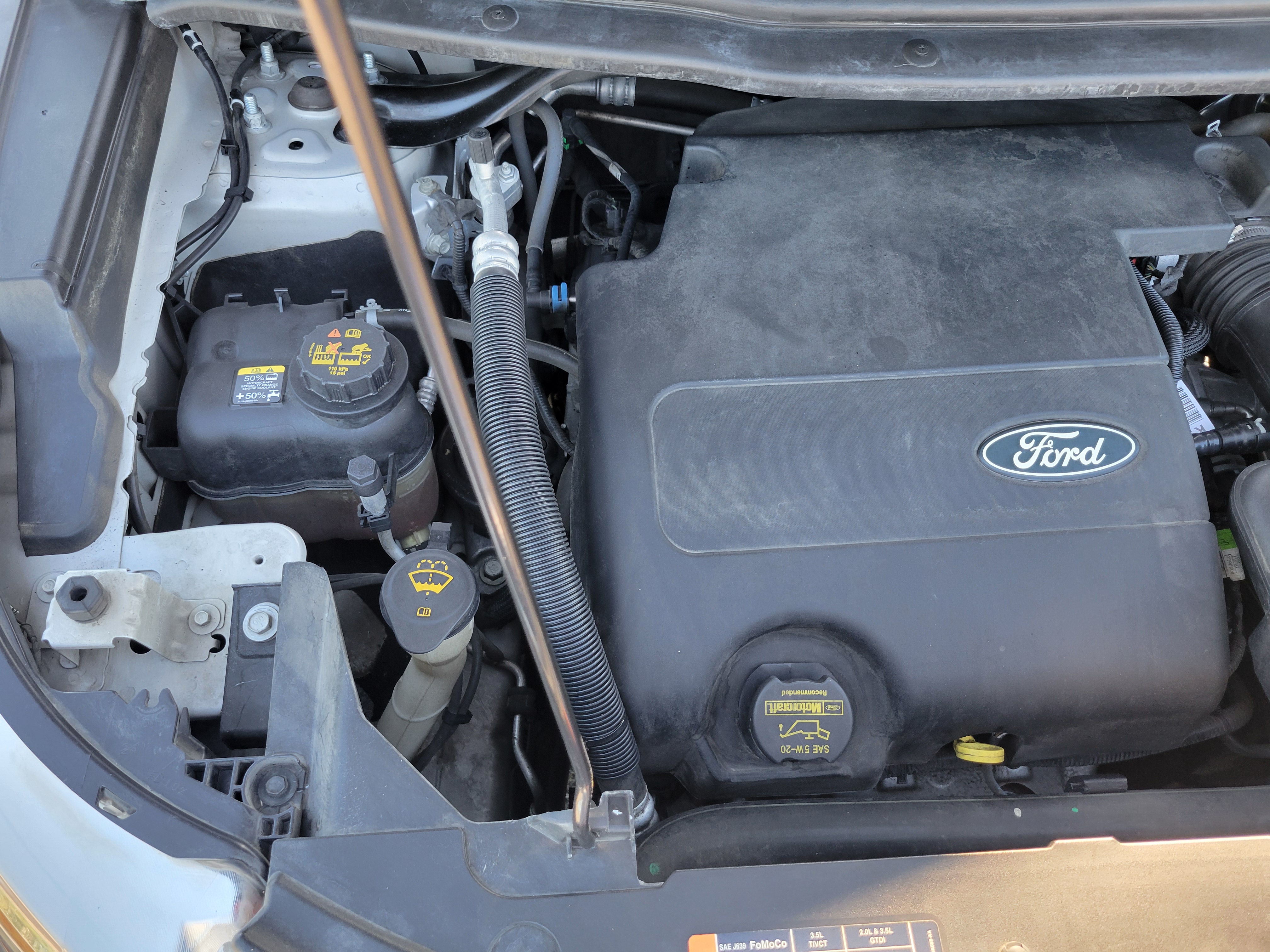 Used 2013 Ford Explorer 4WD XLT image 21