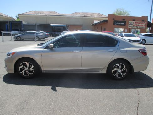 Used 2016 Honda Accord LX Sedan image 2