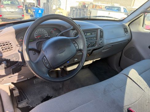 Used 2000 Ford F150 2WD SuperCab image 13