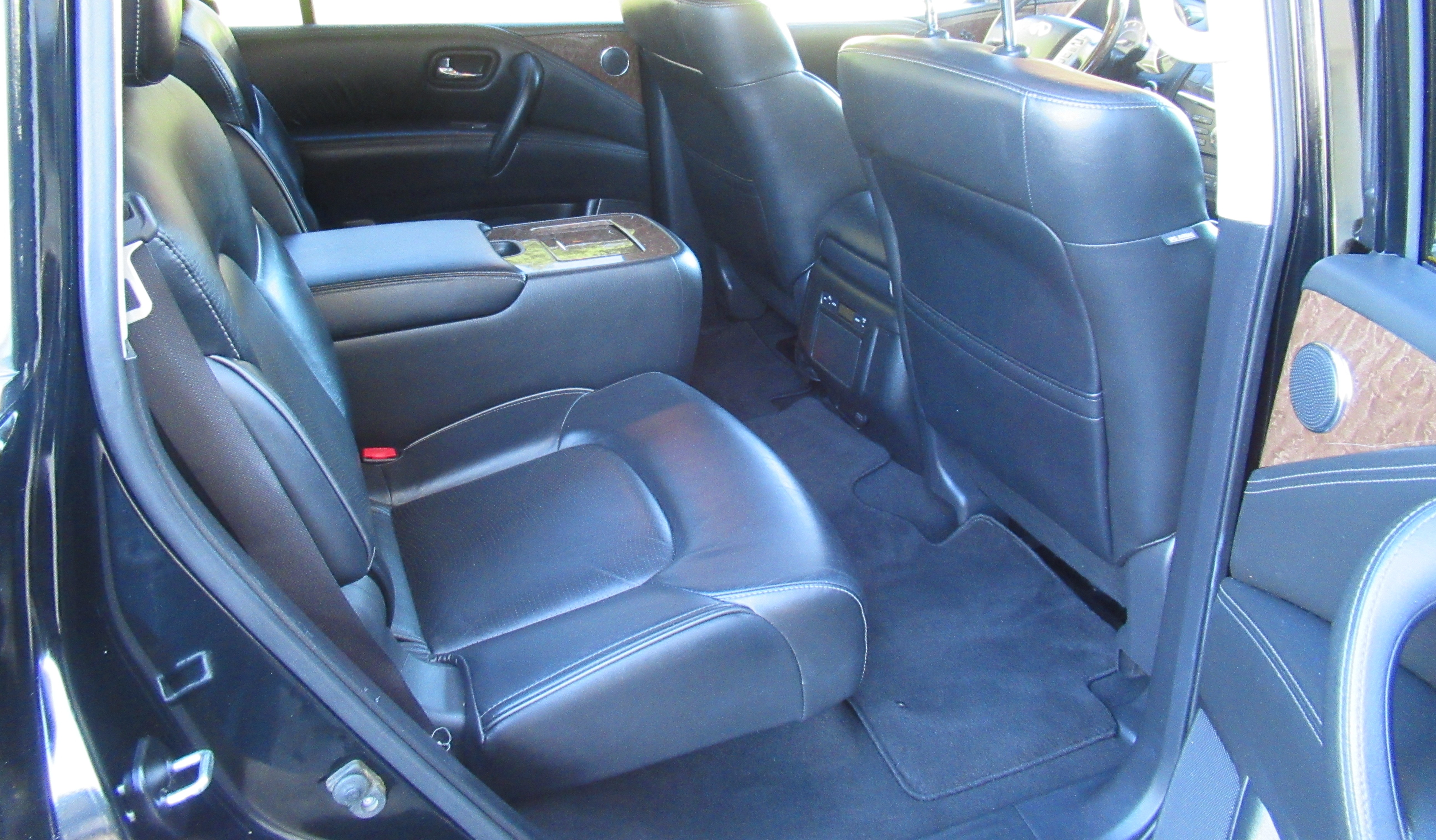 Used 2017 INFINITI QX80 4WD image 21