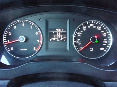 Used 2012 Volkswagen Jetta 2.5 SE image 11