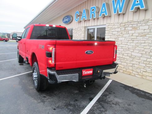 Used 2023 Ford F250 4x4 Crew Cab Lariat image 10