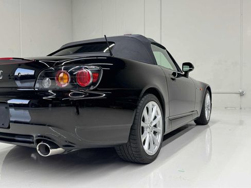 Used 2006 Honda S2000 image 4