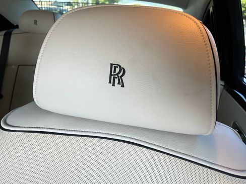 Used 2014 Rolls-Royce Ghost image 32