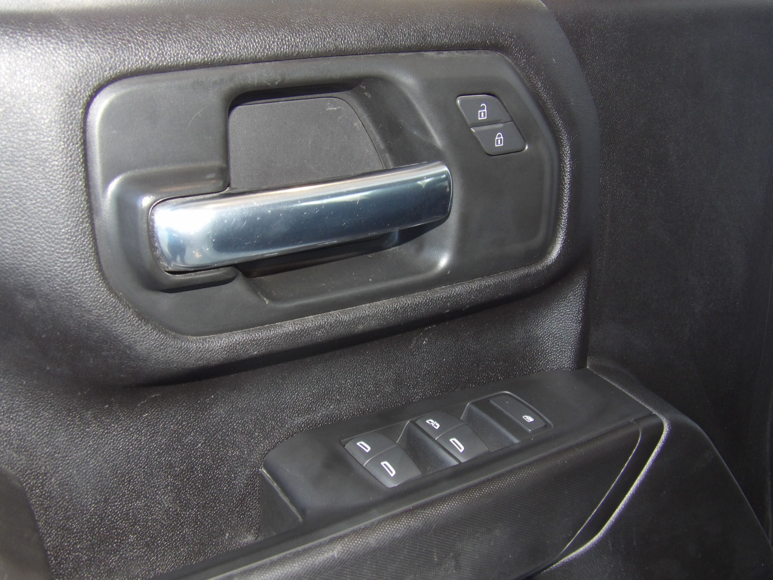 Used 2025 Chevrolet Silverado 3500 4x4 Crew Cab W/T image 22