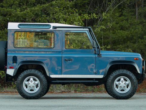 Used 1997 Land Rover Defender 90 image 2