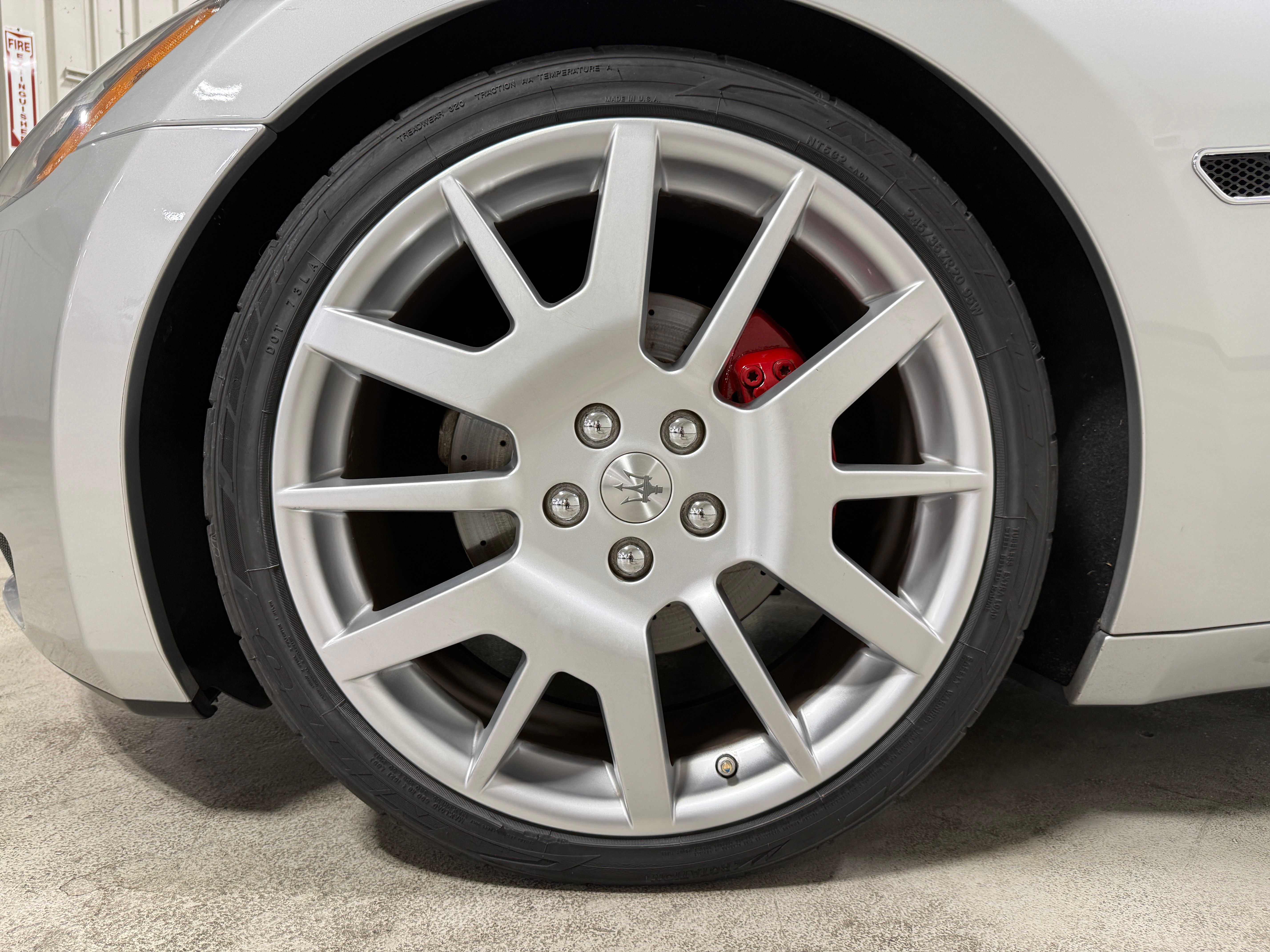 Used 2008 Maserati GranTurismo Coupe RWD image 13