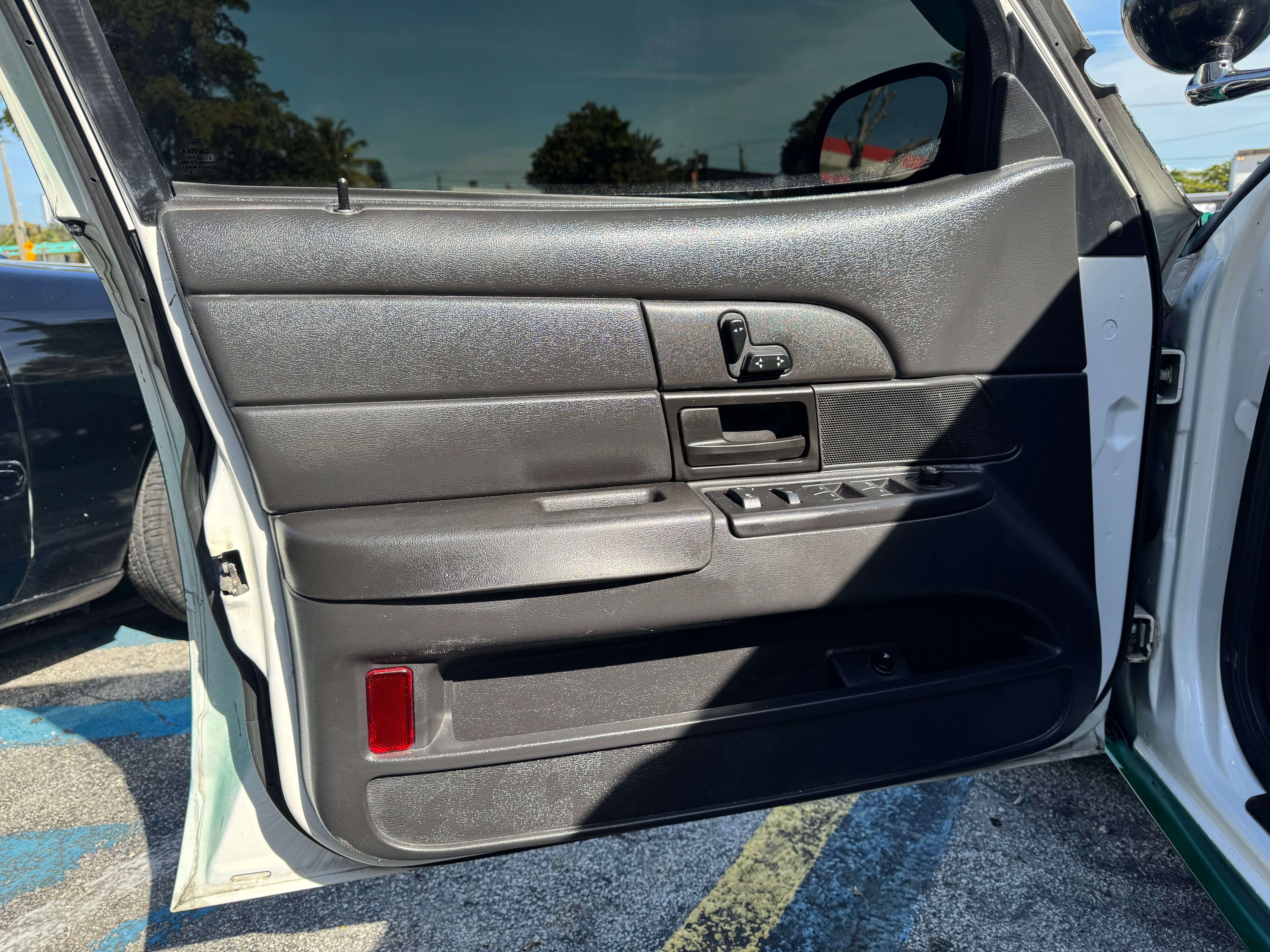 Used 2010 Ford Crown Victoria Police Interceptor RWD image 12
