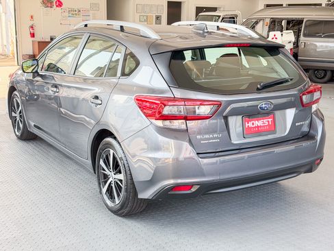 Used 2022 Subaru Impreza 2.0i Premium Hatchback AWD/4WD image 6