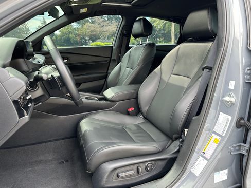 Used 2024 Honda Accord Hybrid Sport-L image 9